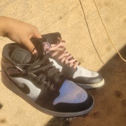 Jordan 1 Mid White Rust Pink Black