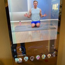 Lululemon fitness mirror