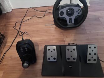 Racing simulator, steering wheel, pedals, shifter