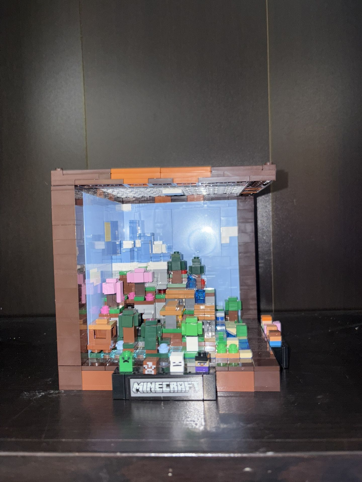 Lego Minecraft The Crafting Table 21265