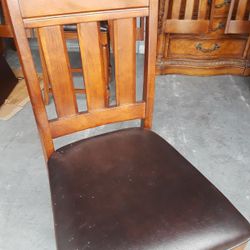 Dining table with 8 chairs