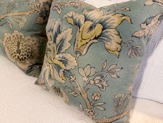 Throw pillows