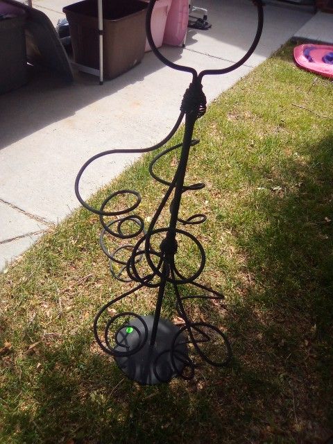 Black Wine Rack