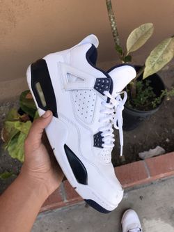 Jordan 4 “Columbia”