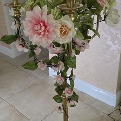 Stand For Candles With Flowers