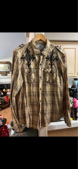 Pop Icon Clothing Plaid Button-Up Shirt