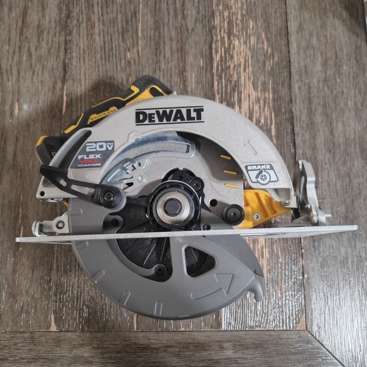 DeWalt Circular Saw