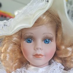 Large Ashley Belle Porcelain Pillow Doll-Vintage-VICTORIAN STYLE