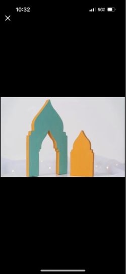 AMALFI COAST PARTY DECOR 💙💛 WOOD ARCH SET – 2 PC – $15