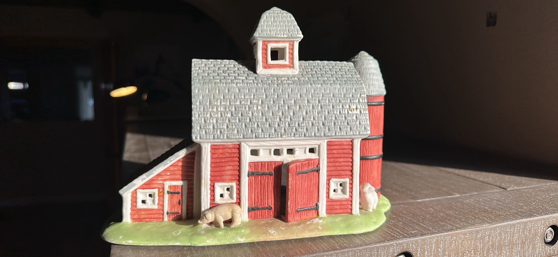 Partylite barn Candle Holder