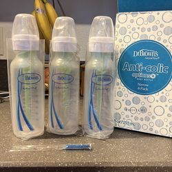3 pack of Dr Browns Anti-Colic Baby Bottles