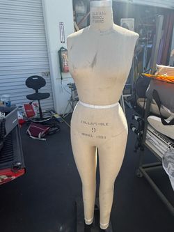 Global Model Forms dress model