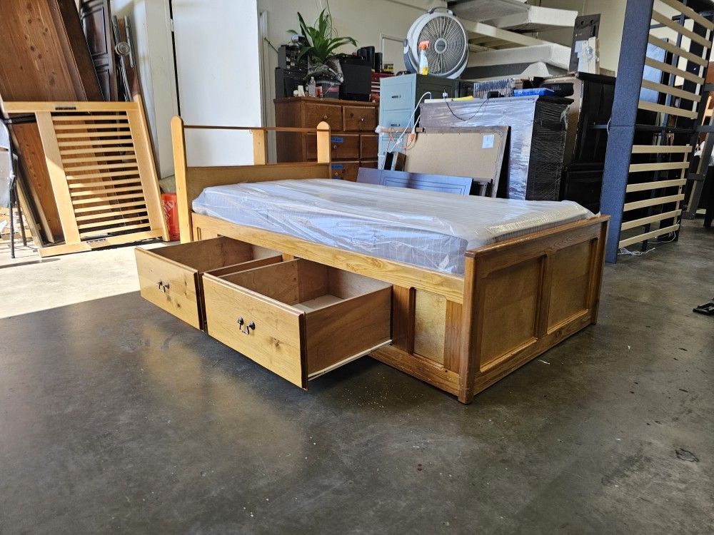 Twin Bed And Mattress