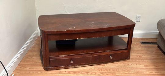 Coffee table with drawers