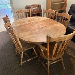 Wooden Table With Sleeve And 6 Chairs 