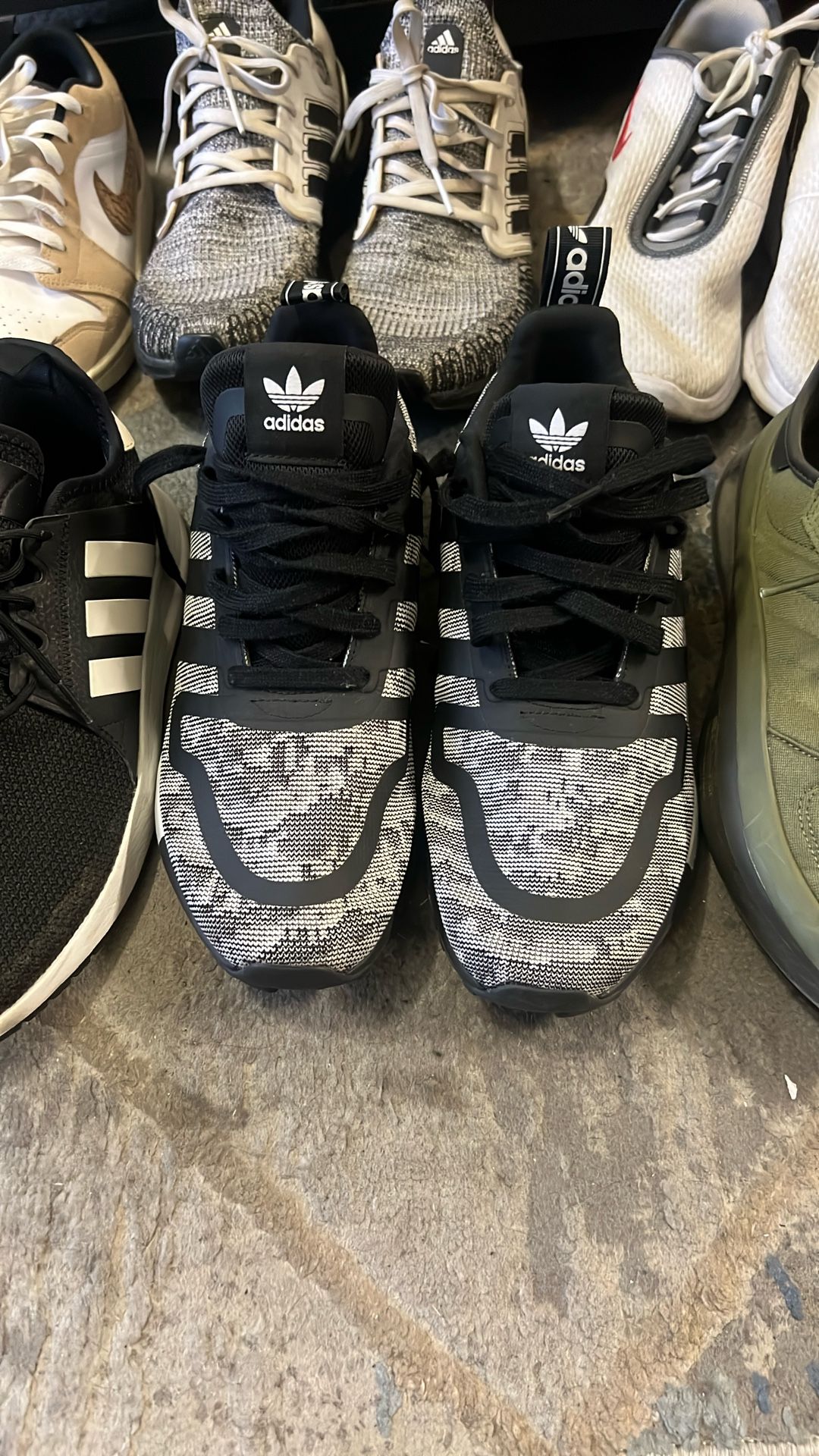 Adidas Shoes For Men Zise 9