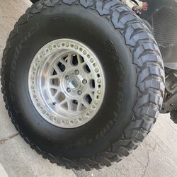 KMC Wheels GRENADE CRAWL BEADLOCK 17X9 5X5.03.5 -38mm MACHINED
