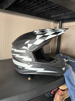 BILT Motocross Helmet Black White Lightning