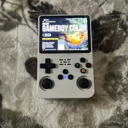 R36S Retro Game Handheld Console With 21,000 Full Games! Gameboy, Nintendo, PlayStation!