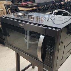 Whirlpool WMH53521HV 30 in W 2.1 cu. ft. Over the Range Microwave