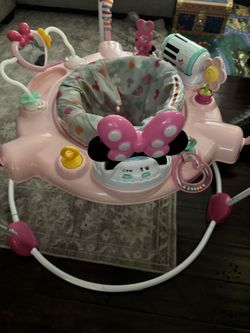 Minnie Mouse Bouncer