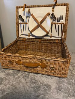 Large Vintage Picnic Basket W/Silverware & Plates
