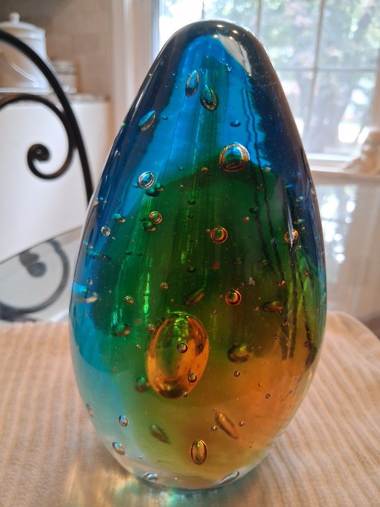 ART GLASS W/ BULLICANTE BUBBLES...BEAUTIFUL 7.5 "