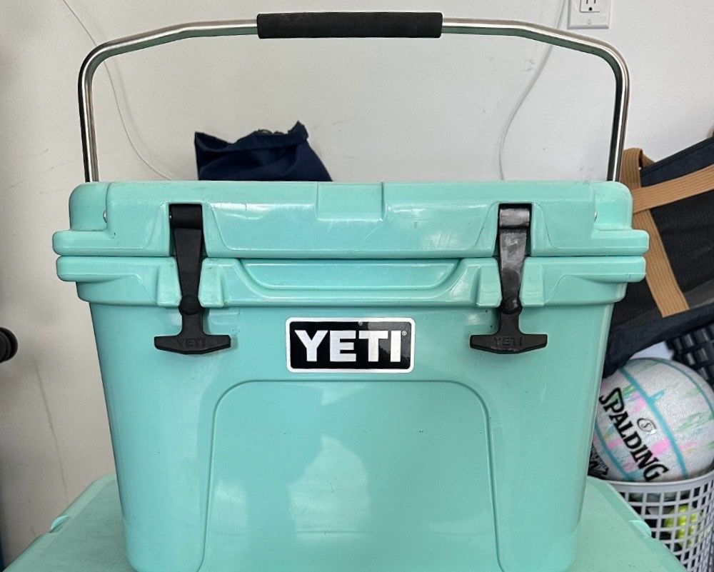 Yeti Roadie 20 Limited Edition Seafoam