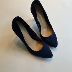 LC Lauren Conrad Navy Blue Heels 