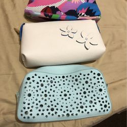 3 Estee Lauder Bags