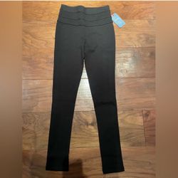 Black Leggings 