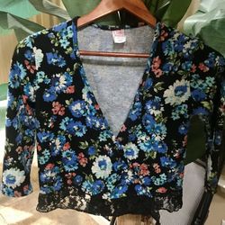 Cardigans (7-10 Size/$ 5 Each)