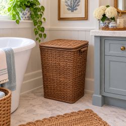 Brown Wicker Laundry Hamper w/hinged Lid