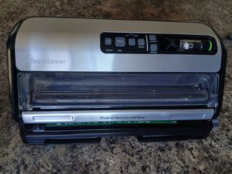 FoodSaver FM5200 2-in-1 Automatic Vacuum Sealer
