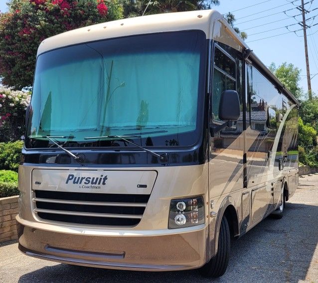 2017 Coachmen 30FW