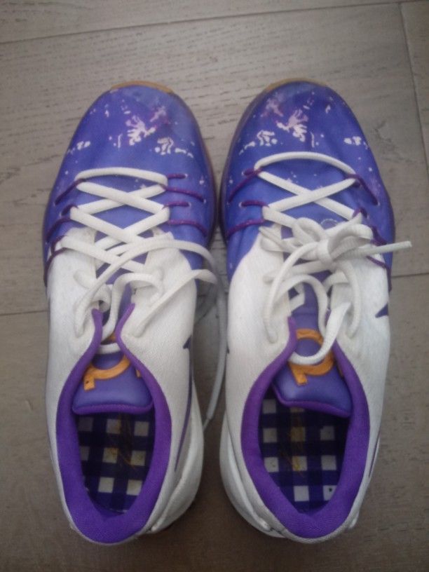 Kevin Durant Kd Sneakers 4.5 Us Y Like New