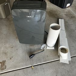 Lg Air Conditioner With Ducting Like New