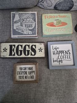 Total five plaques for your kitchen