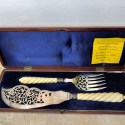 19th Century English Set Of Fishing Fork And Knife
