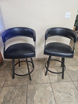 2  Swivel Stools in Mineral & Black