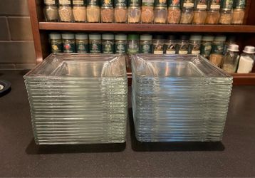 42 Clear Glass Plates