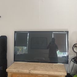 Tv 50” (no Smart Tv ).