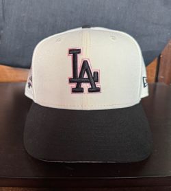 Dodger pink and cream size 7 1/2