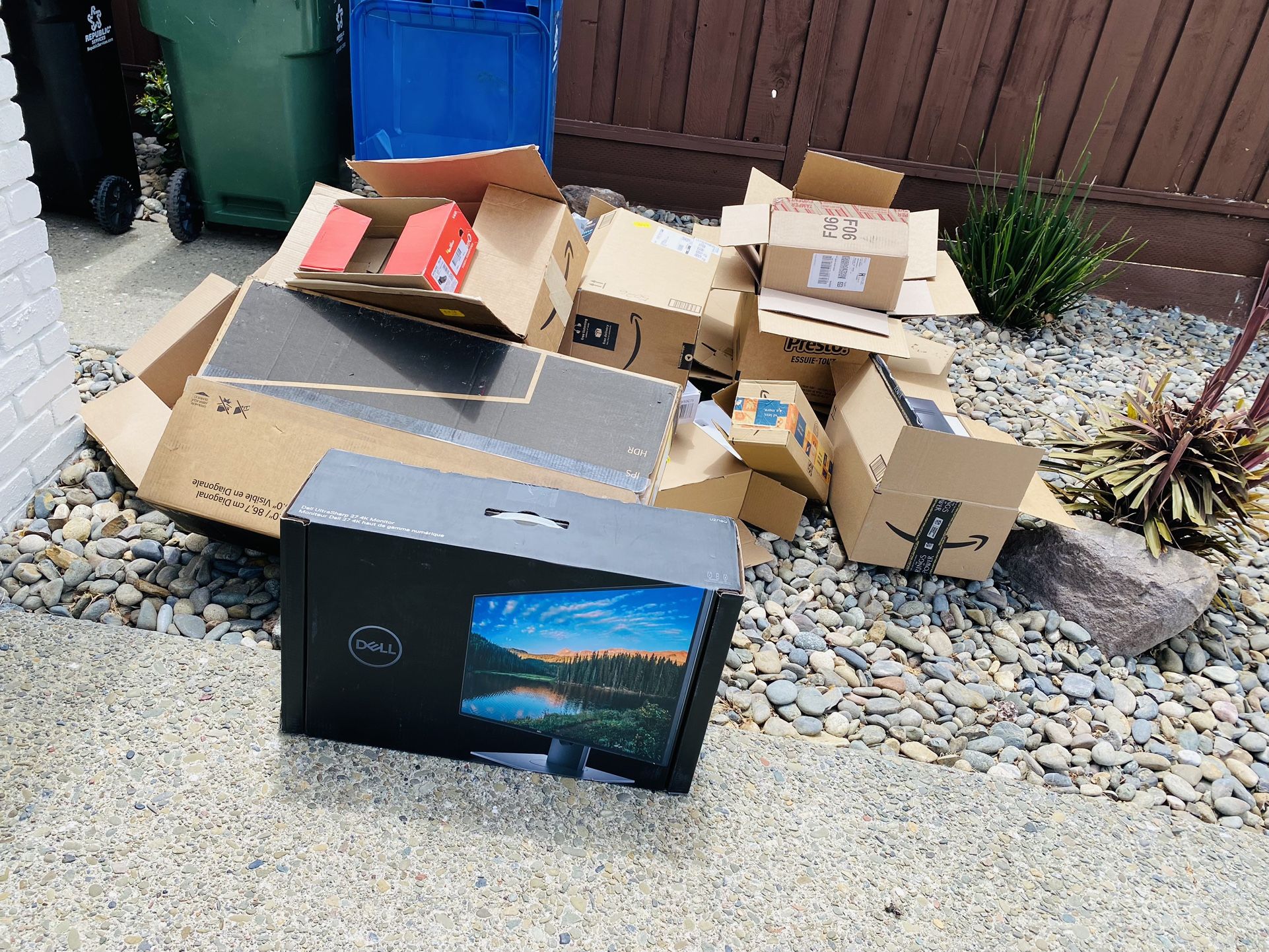 Free Boxes