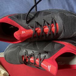 Brand New Reebok Mens Size 13