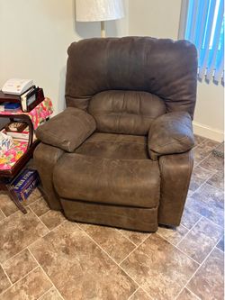 Remote recliner