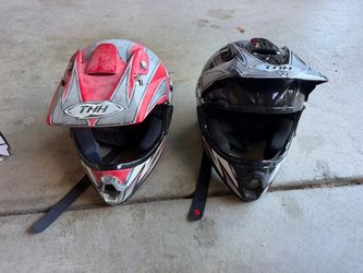 THH Motocross Helmets – Set of 2