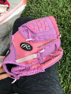 Toddler baseball glove
