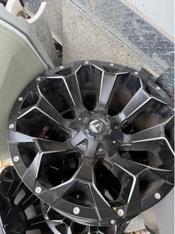 Fuel rims for jeep and toyota