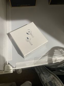 Apple AirPods 4 with Active Noise Cancellation